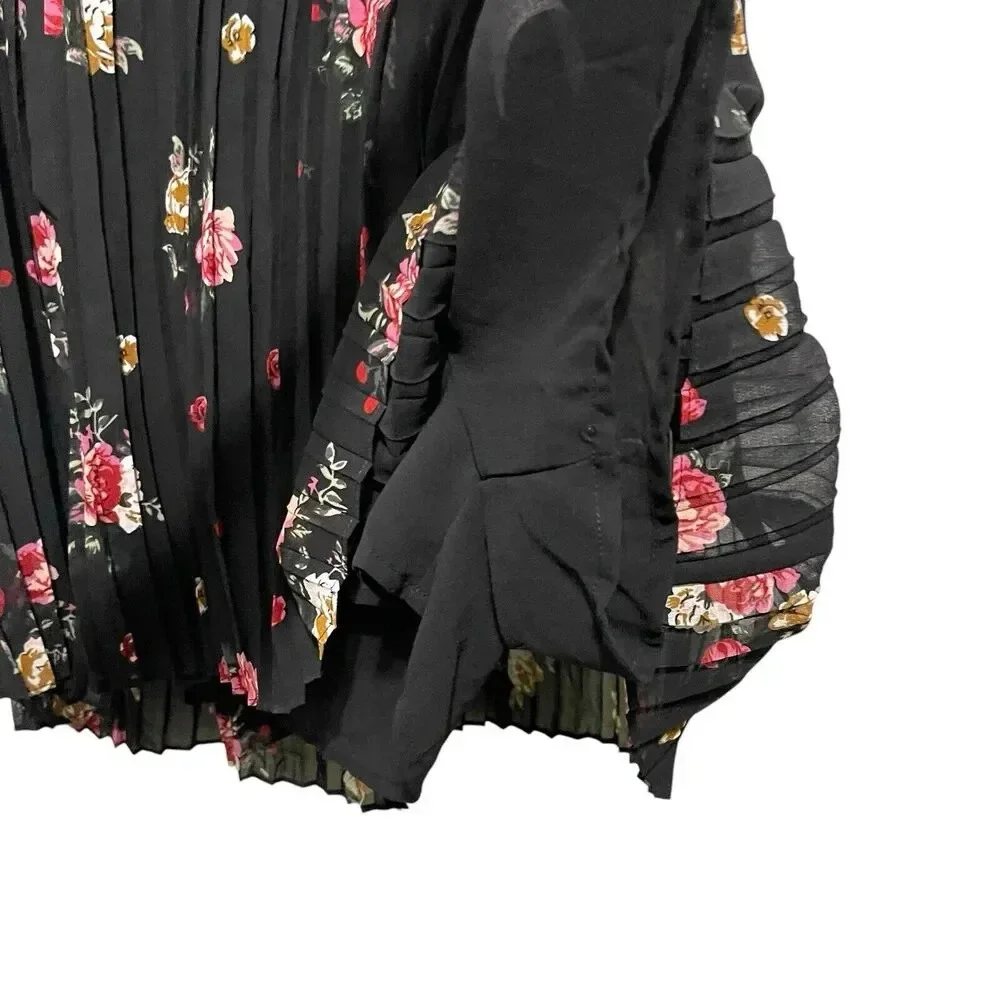 Zara Woman Floral Pleated Romper Womens Small Black Chiffon V-Neck Tie Front‎ S